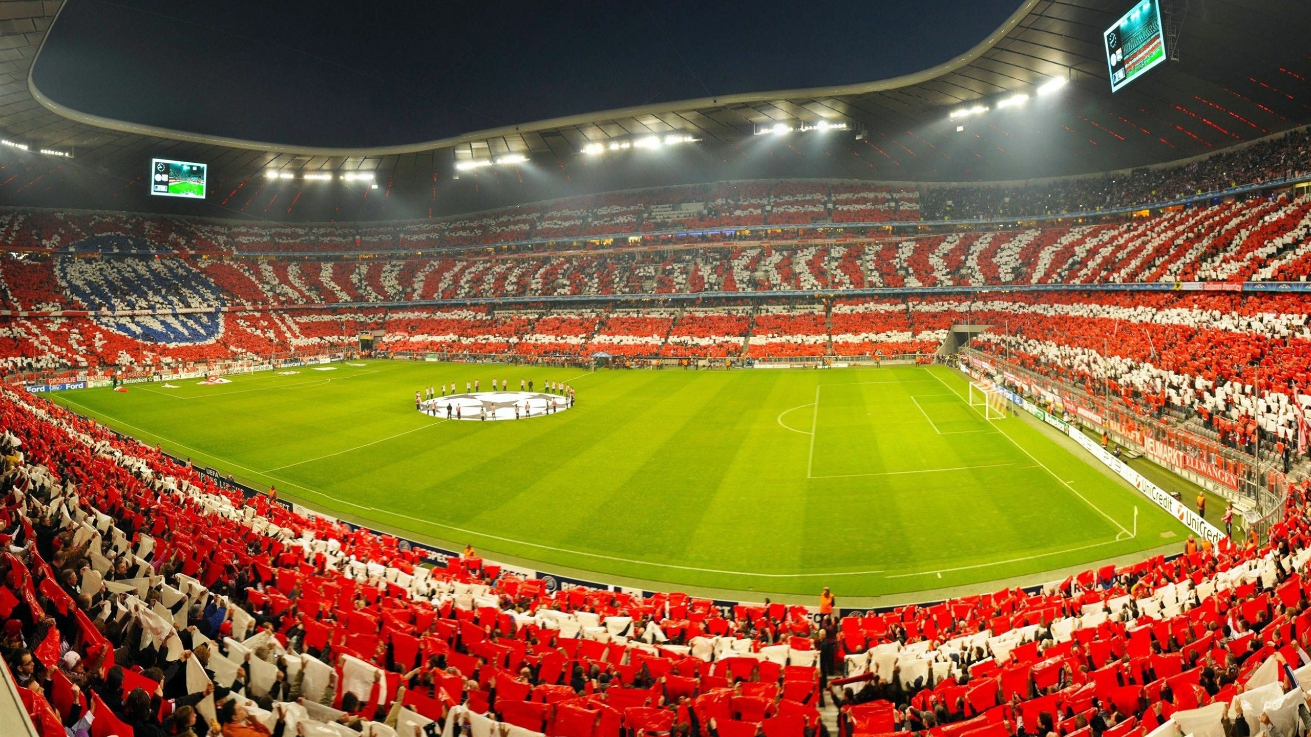 中超联赛观众人数回升，球迷热情高涨，中超场均观众人数